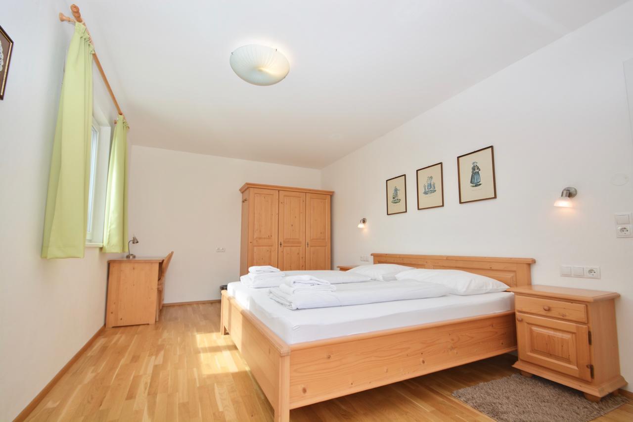 Apartment Mountain Panorama by Z-K-H Rentals Zell am See Bagian luar foto