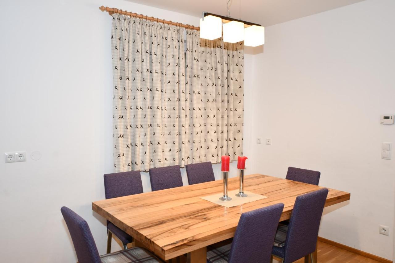 Apartment Mountain Panorama by Z-K-H Rentals Zell am See Bagian luar foto