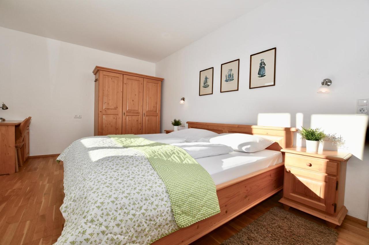 Apartment Mountain Panorama by Z-K-H Rentals Zell am See Bagian luar foto