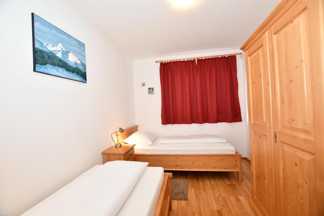 Apartment Mountain Panorama by Z-K-H Rentals Zell am See Bagian luar foto