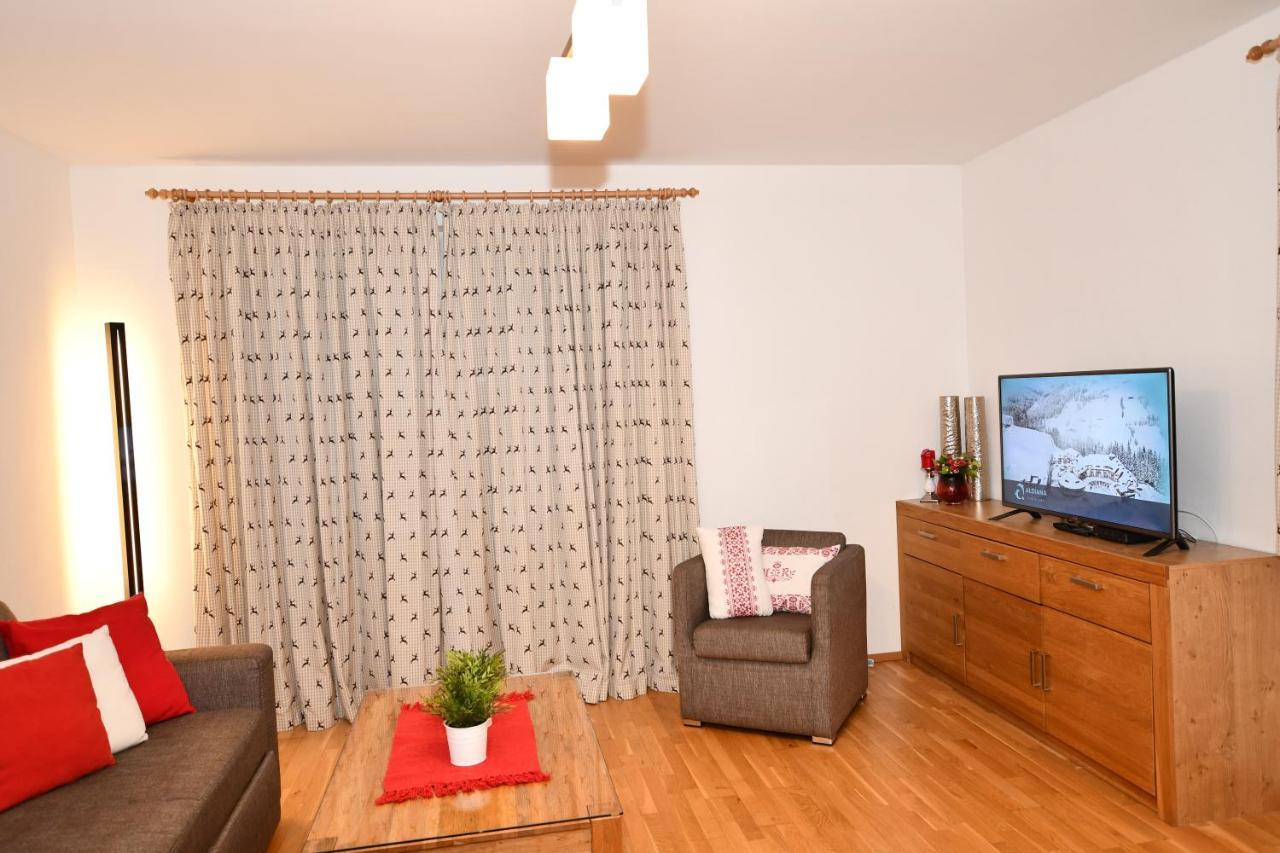 Apartment Mountain Panorama by Z-K-H Rentals Zell am See Bagian luar foto